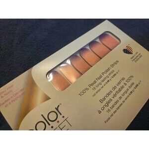 Color Street Press-On Real Nail Polish Strips Pink Glitter Love Me Not Short